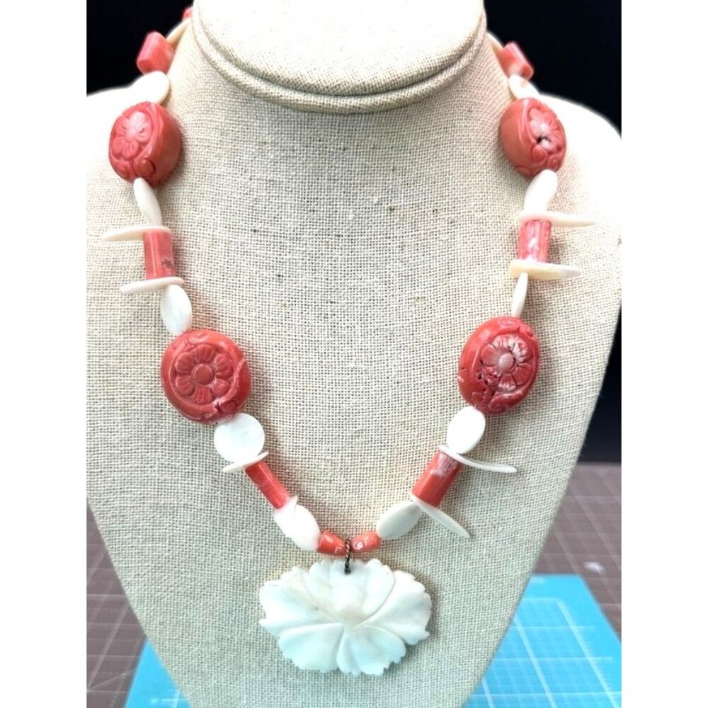 Vintage Pink Carved Coral Mother of Pearl Bead Necklace Floral Pendant